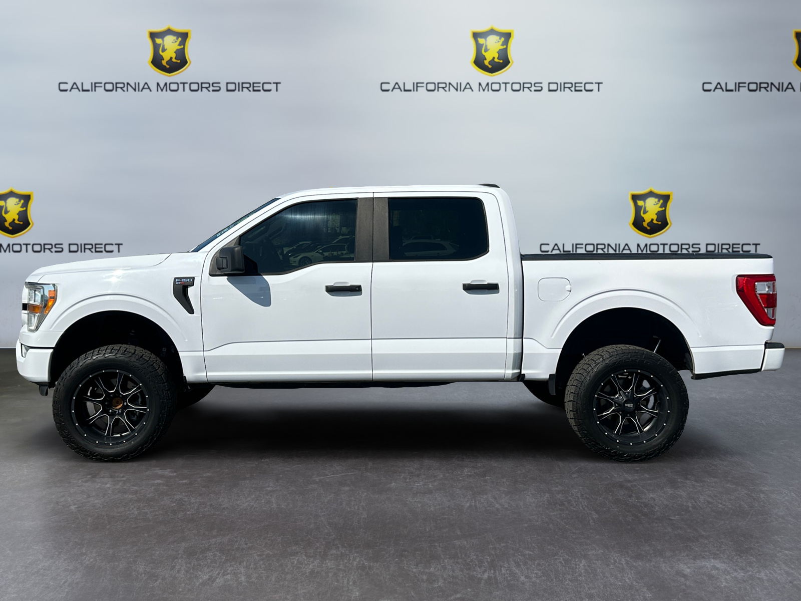 Ford F-150 photo 2