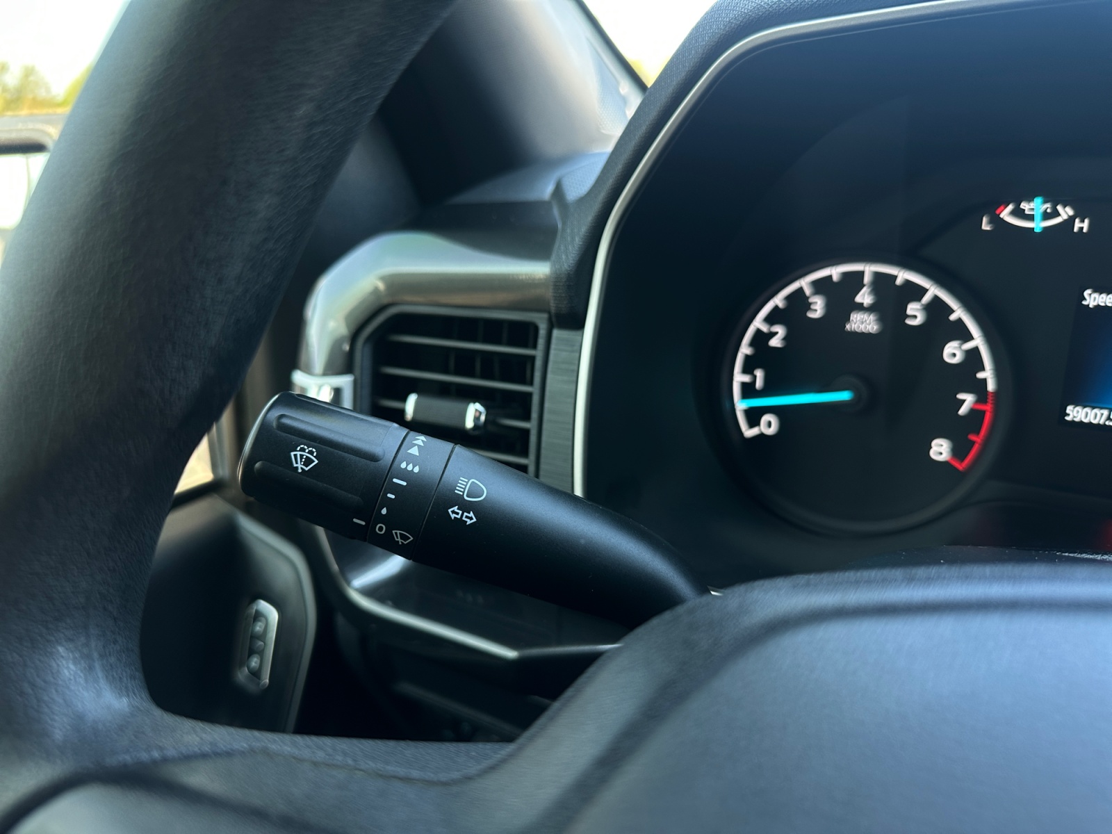 Ford F-150 photo 29