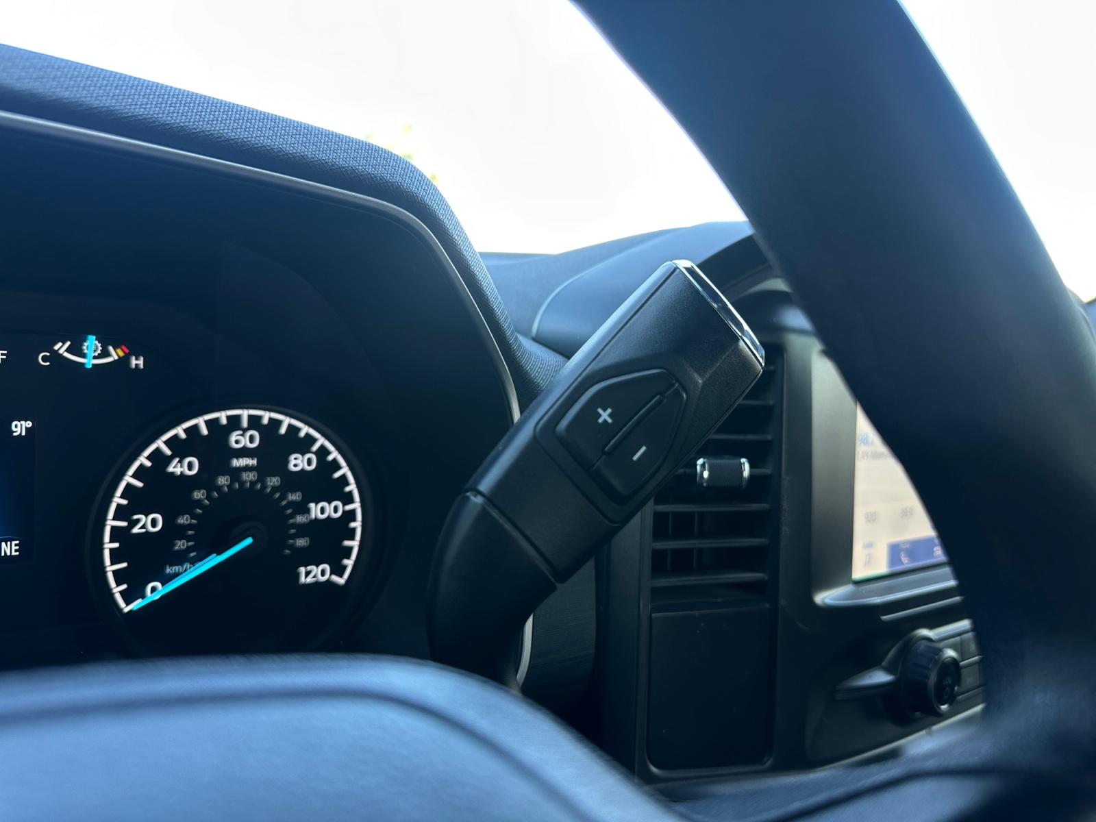 Ford F-150 photo 30