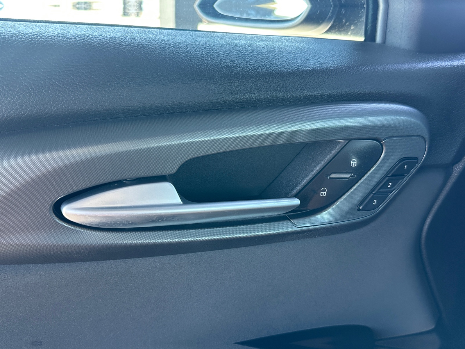 Dodge Hornet photo 17