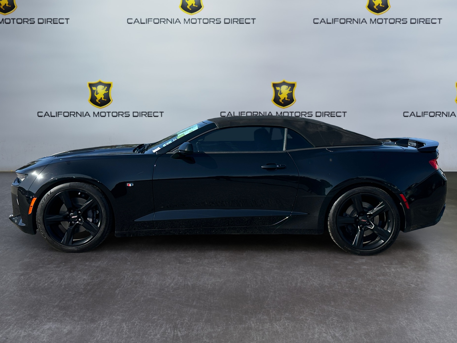 Chevrolet Camaro photo 2