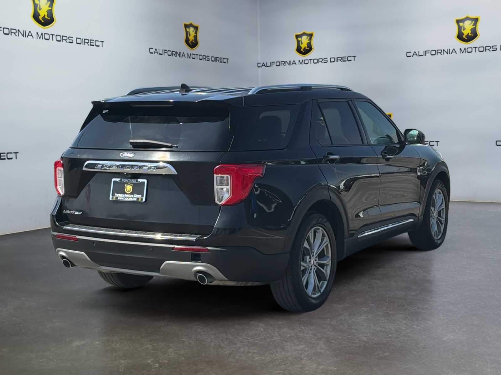 Ford Explorer photo 5