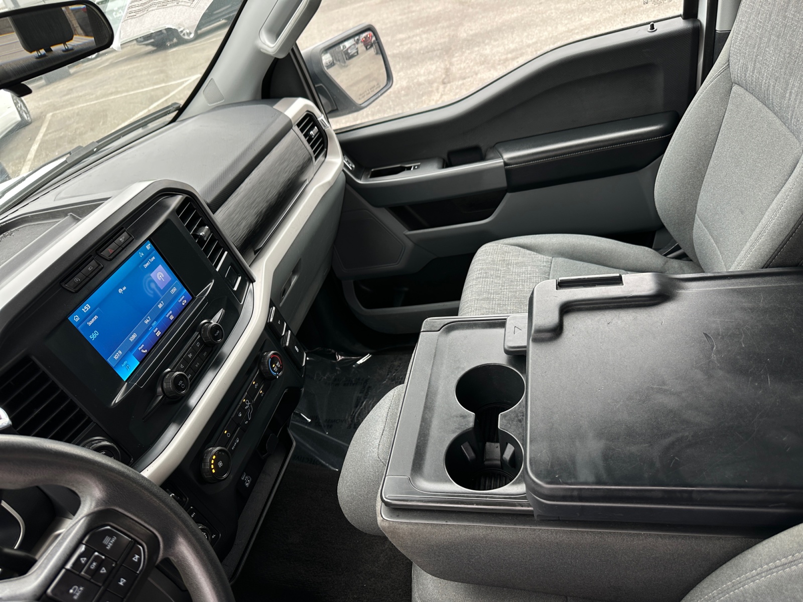 Ford F-150 photo 26
