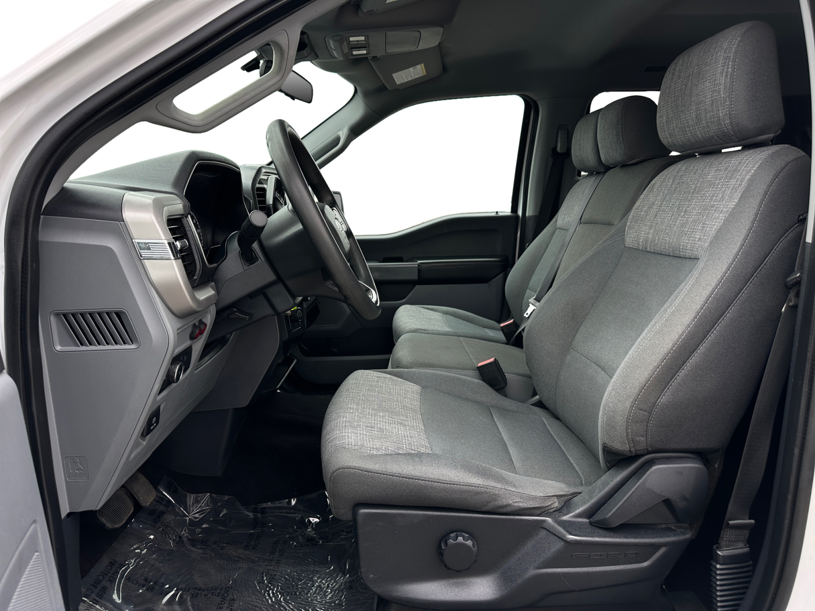 Ford F-150 photo 9