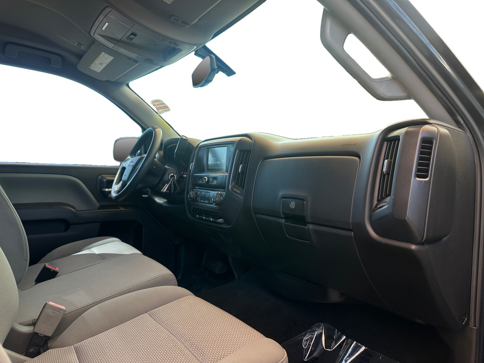Chevrolet Silverado photo 11