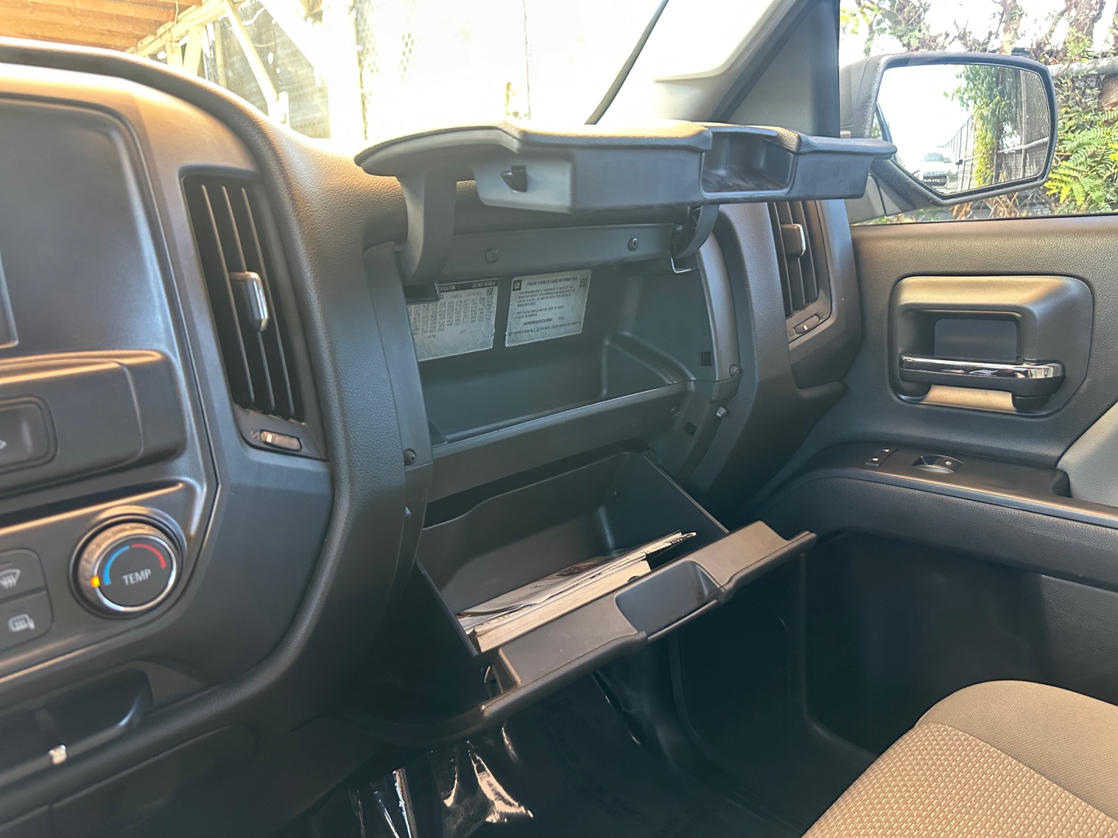 Chevrolet Silverado photo 19