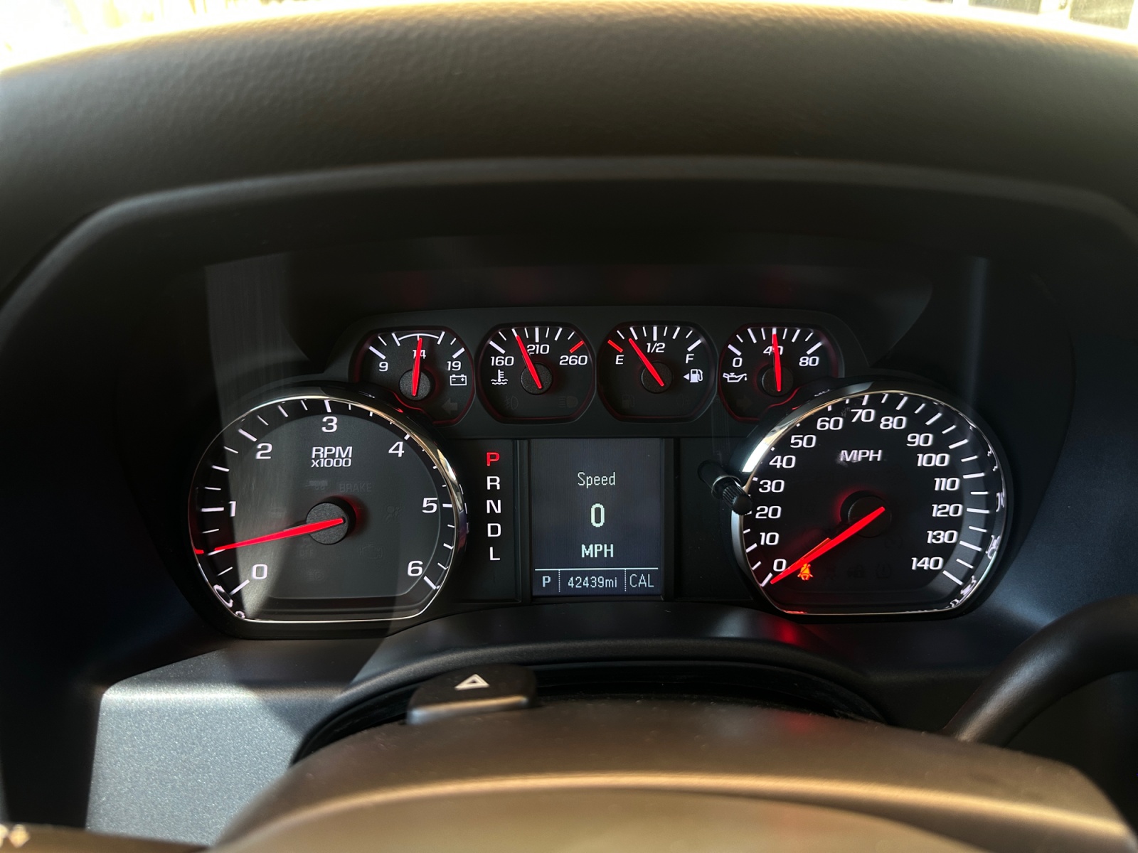 Chevrolet Silverado photo 21