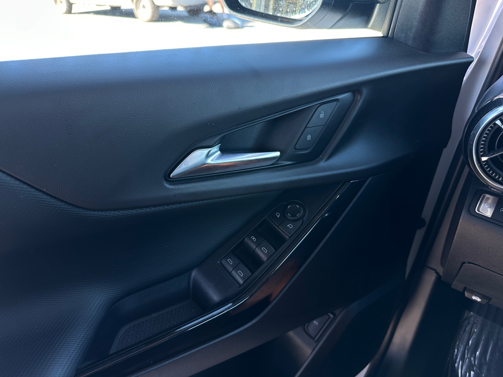 Chevrolet Equinox photo 18