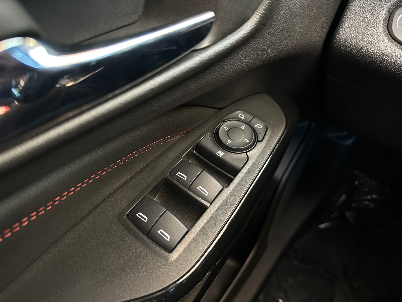 Chevrolet Trax photo 17