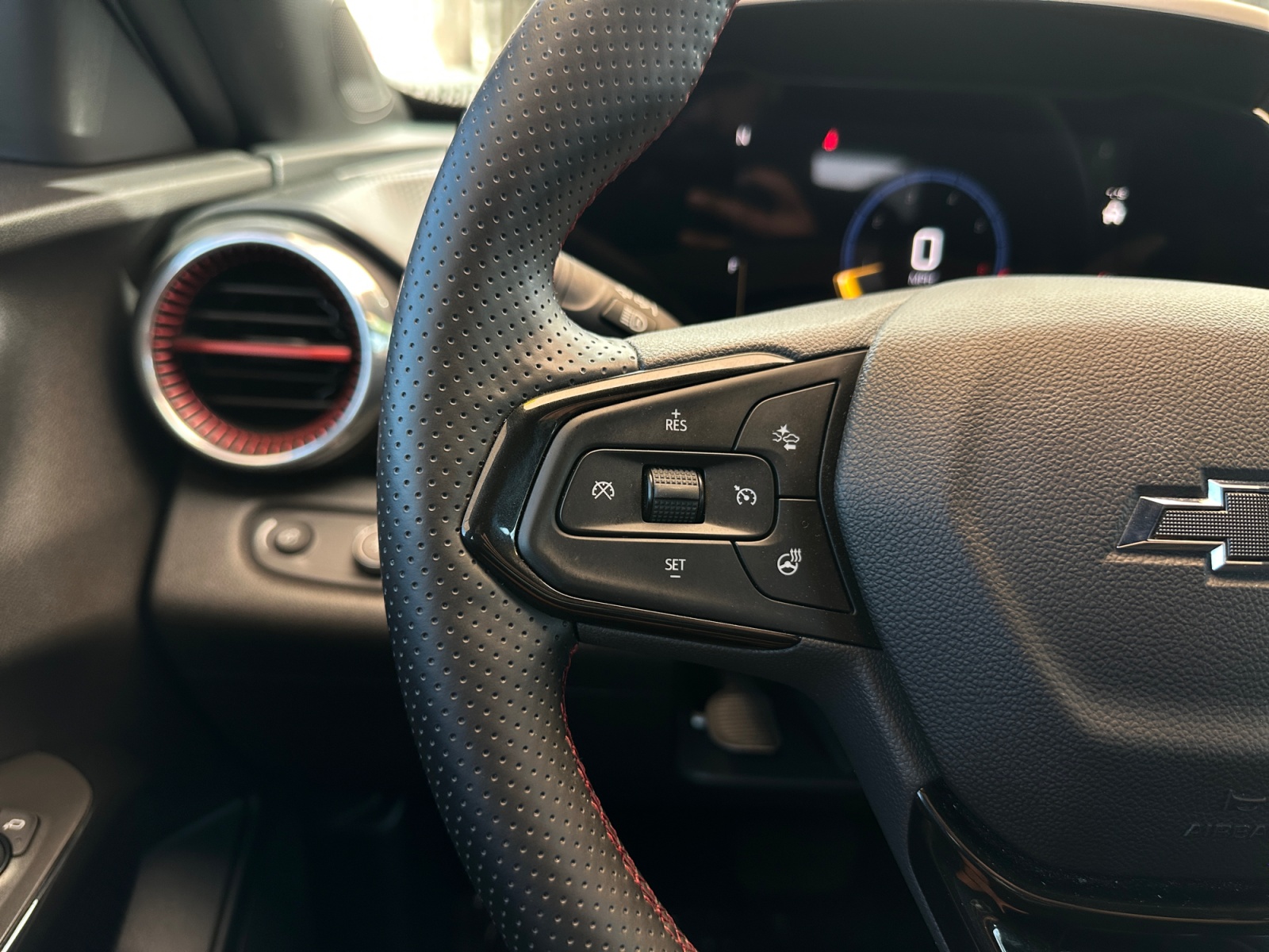 Chevrolet Trax photo 20