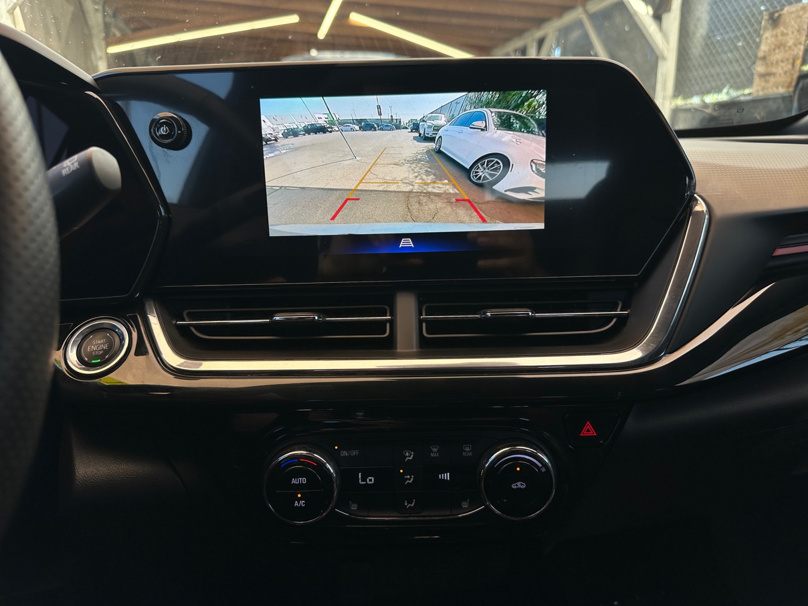 Chevrolet Trax photo 23