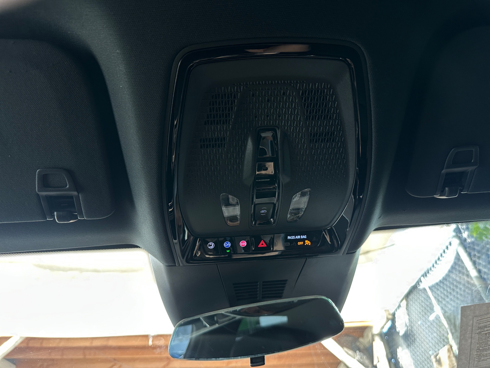 Cadillac Lyriq photo 30