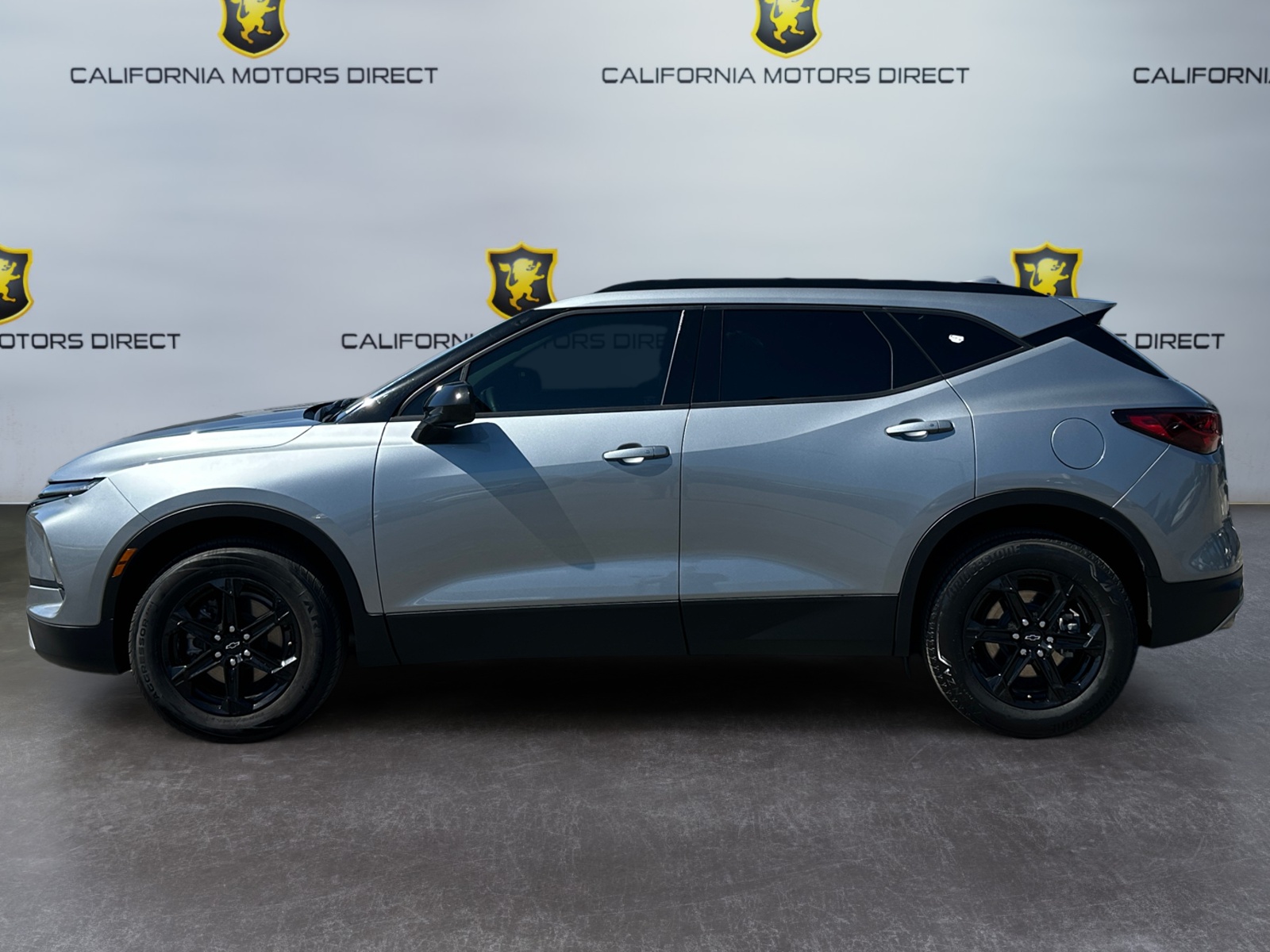Chevrolet Blazer photo 2