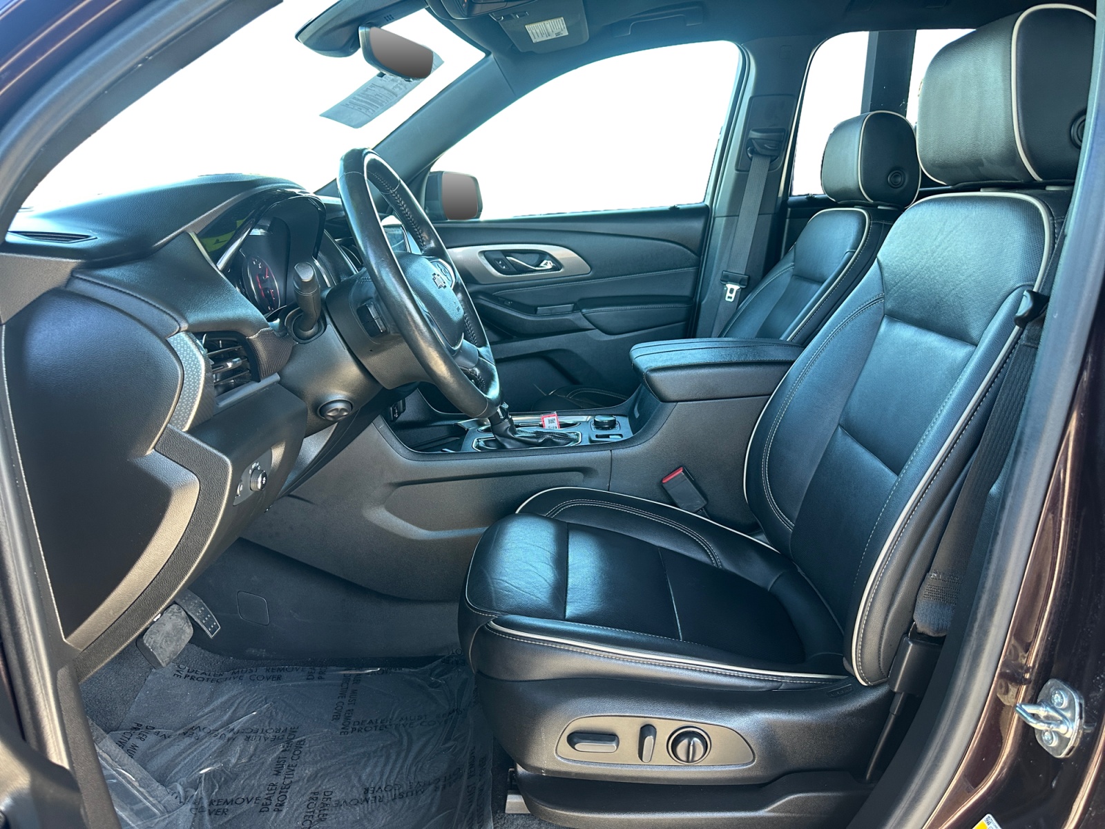 Chevrolet Traverse photo 9