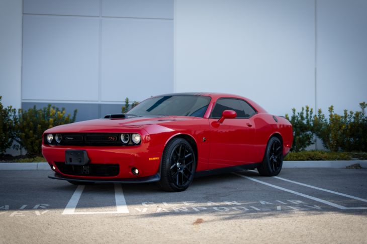 Sold 2015 Dodge Challenger R/T (Scat Pack Shaker Package