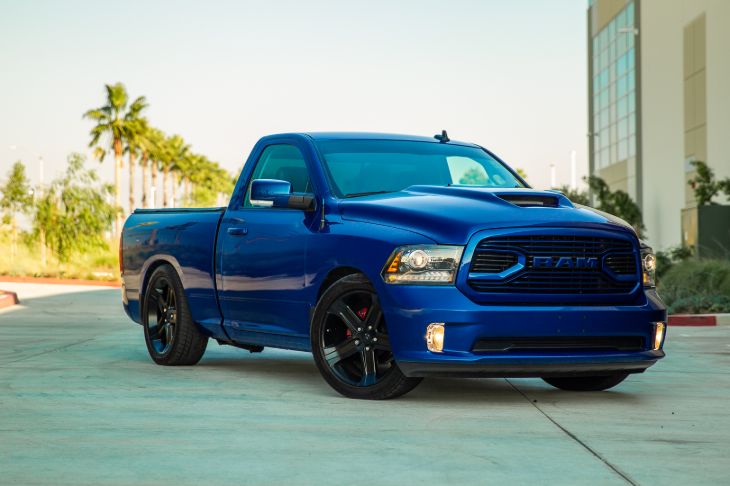 Sold 2018 Ram 1500 Sport V8 ENGINE BLACK INTERIOR) in Fontana