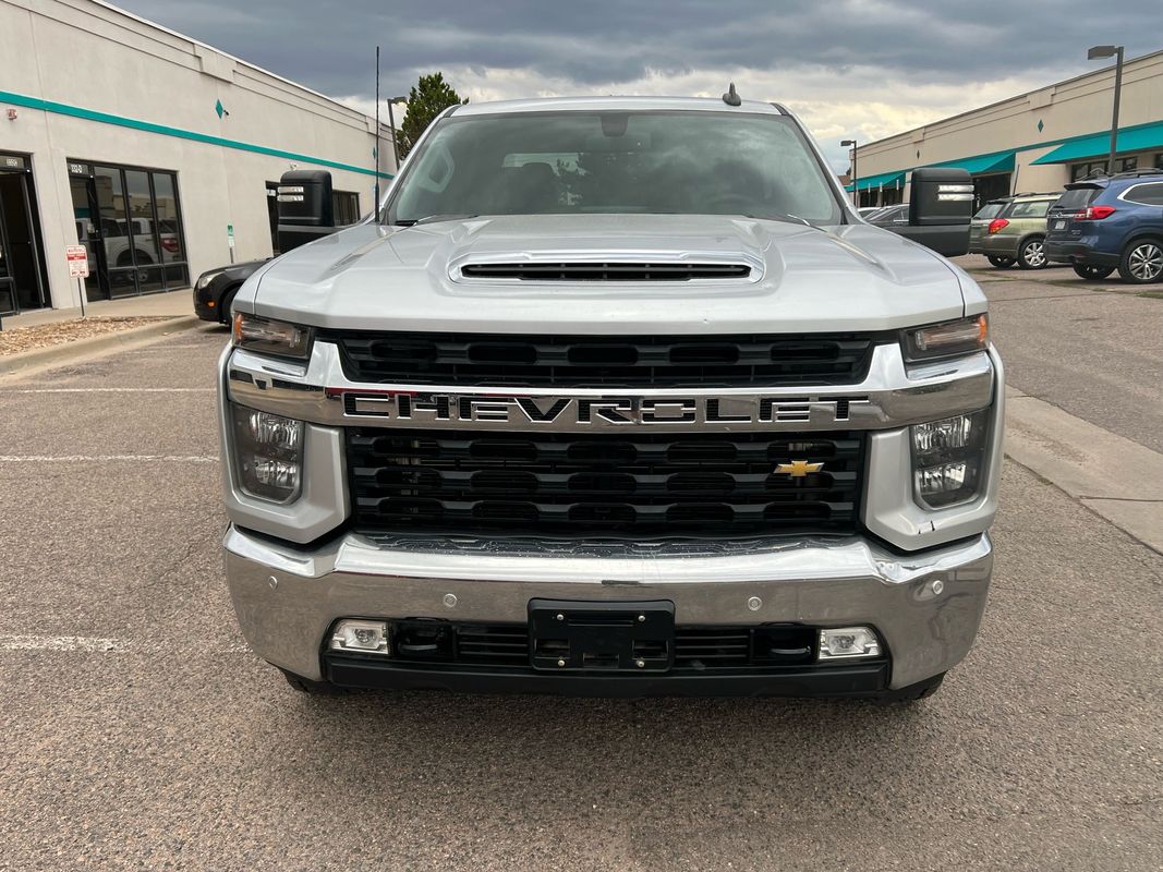 2022 Chevrolet Silverado 2500HD LT photo 8