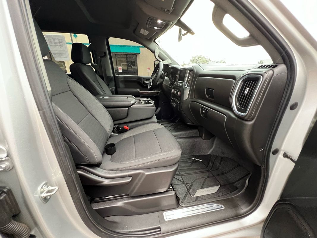 2022 Chevrolet Silverado 2500HD LT photo 12