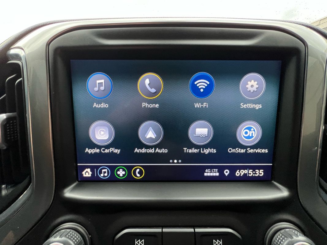 2022 Chevrolet Silverado 2500HD LT photo 25