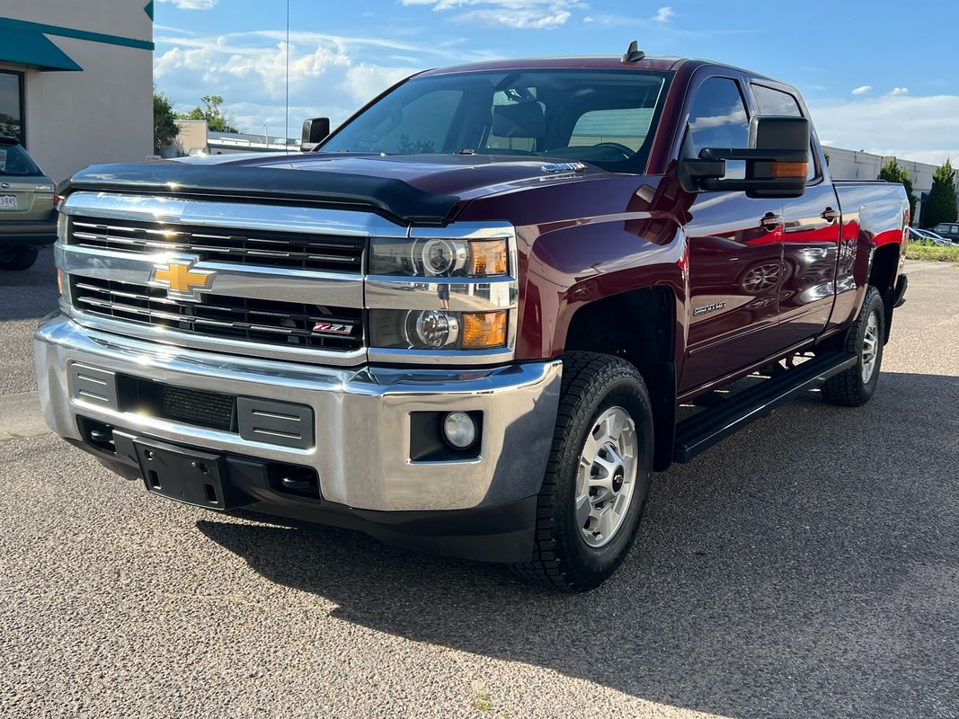 2016 Chevrolet Silverado 2500HD LT photo 7