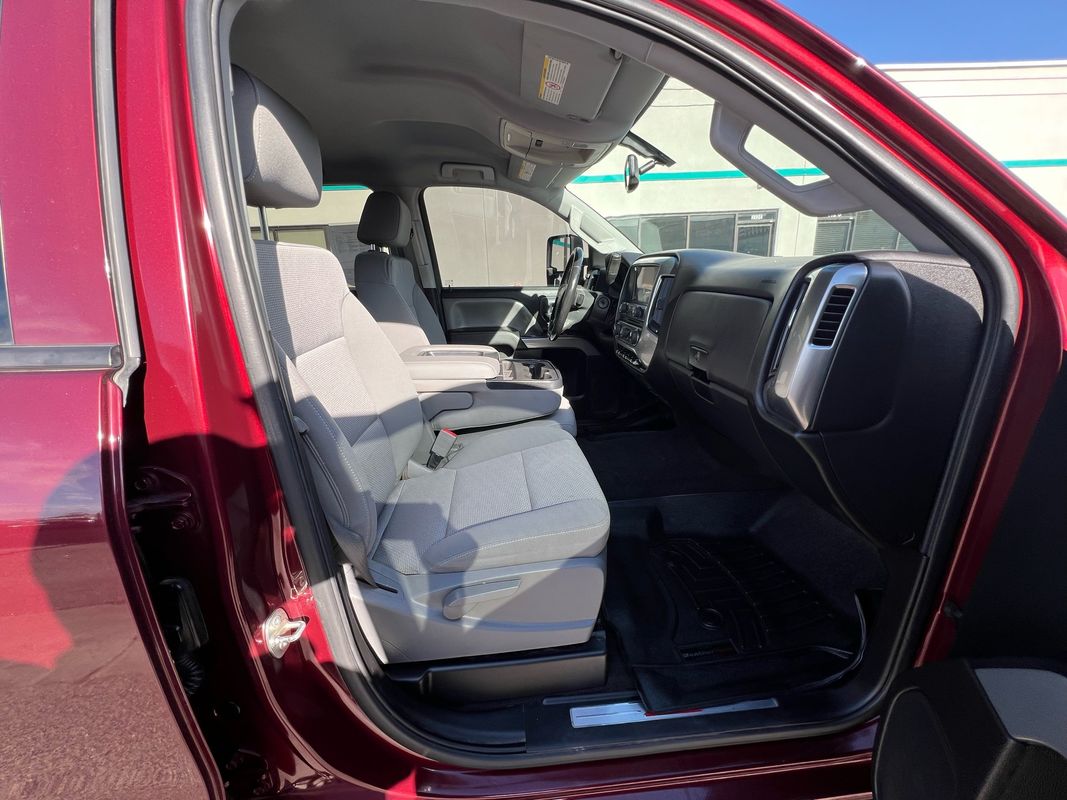 2016 Chevrolet Silverado 2500HD LT photo 12