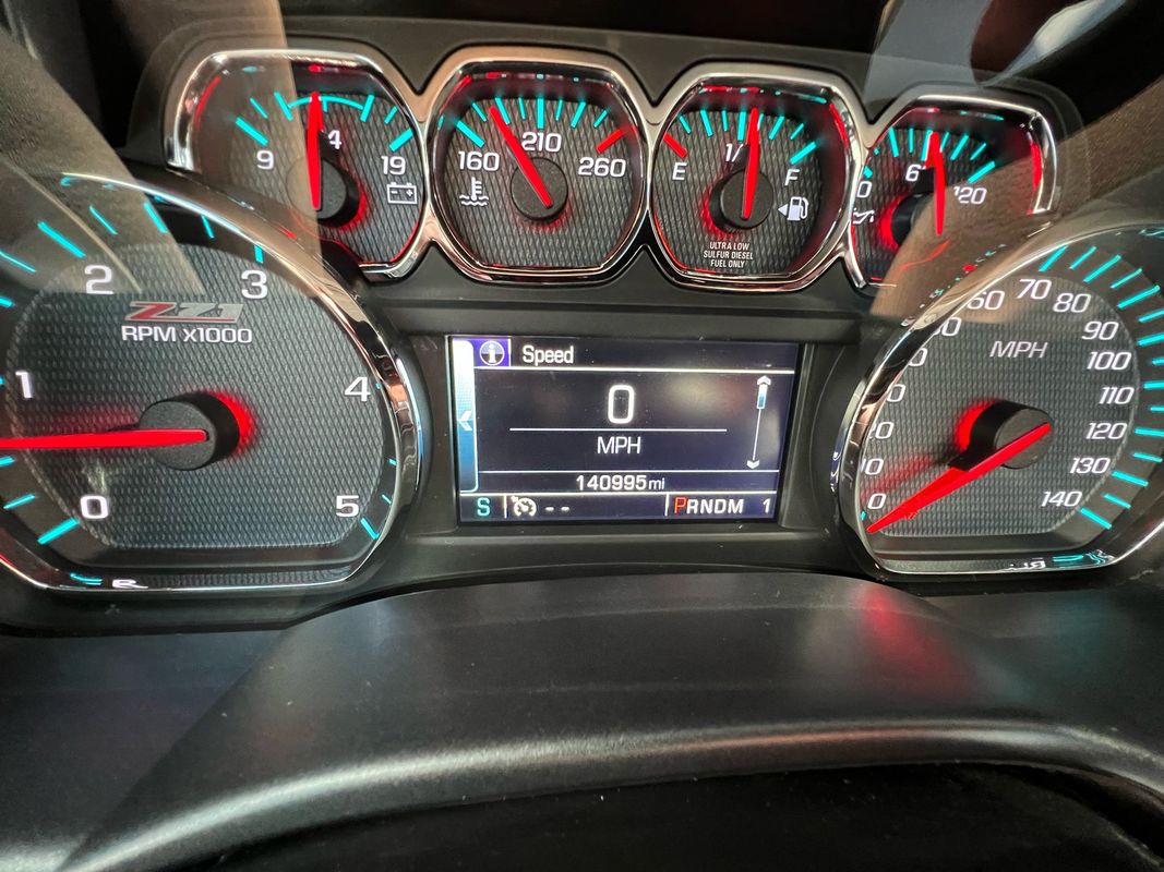 2016 Chevrolet Silverado 2500HD LT photo 29