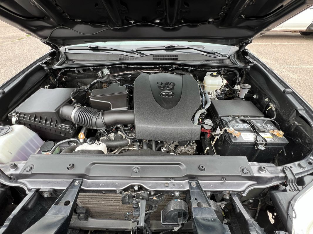2022 Toyota Tacoma TRD Double Cab 4x4 photo 10