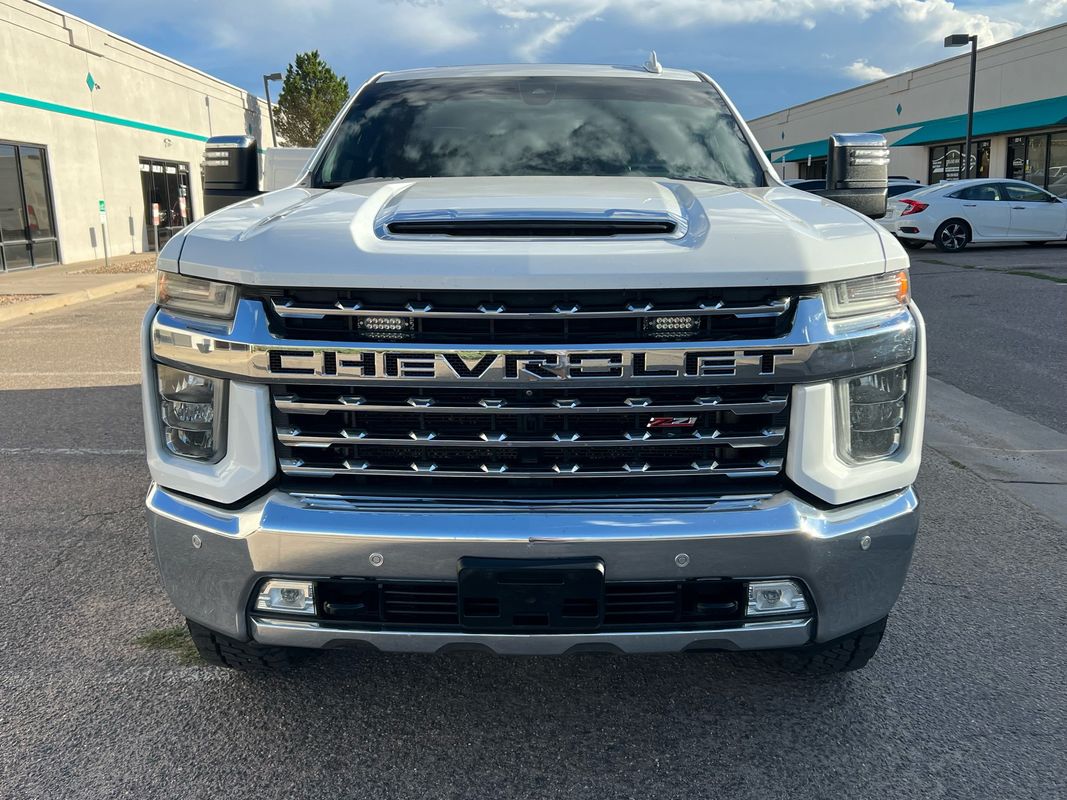 2020 Chevrolet Silverado 2500HD LTZ photo 8