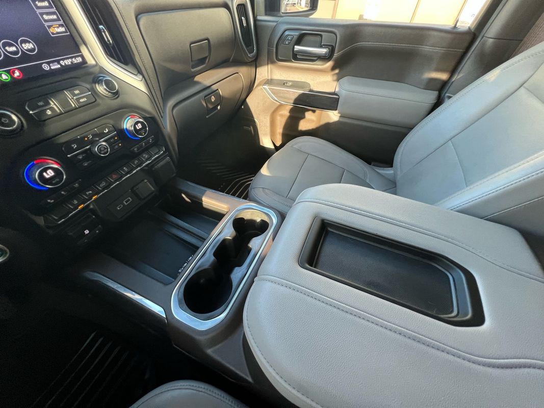 2020 Chevrolet Silverado 2500HD LTZ photo 22