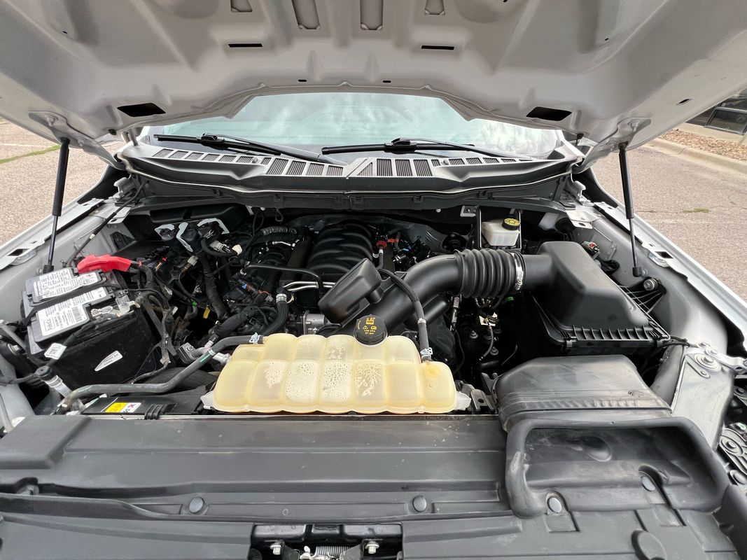 2021 Ford F-150 XL photo 11