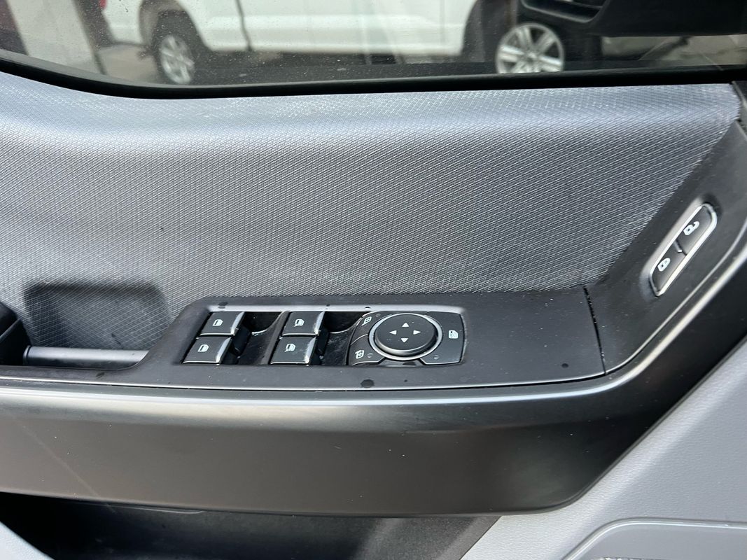 2021 Ford F-150 XL photo 32