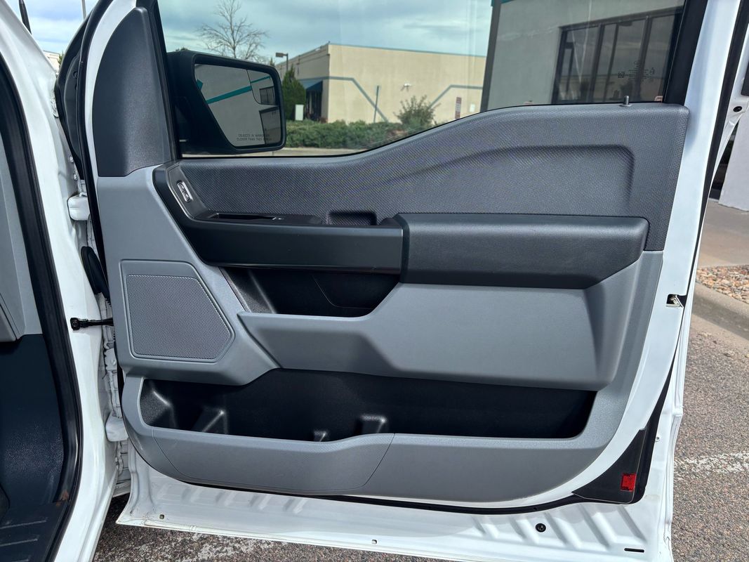 2022 Ford F-150 XL photo 9
