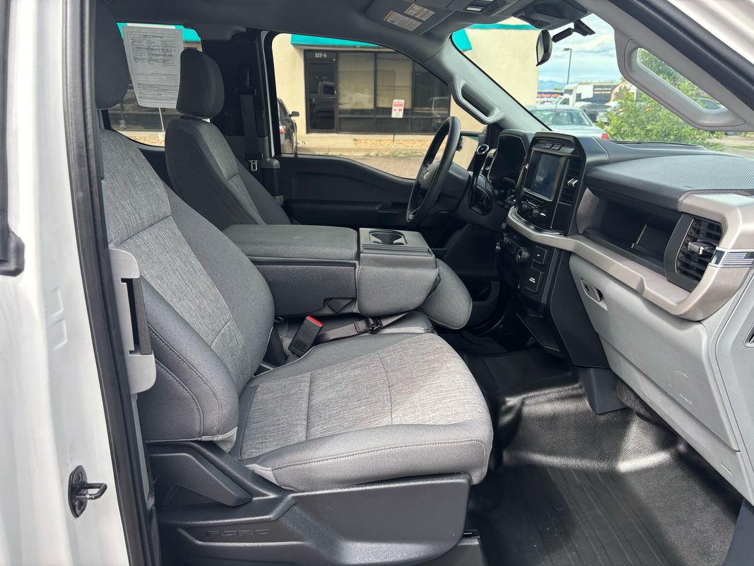 2022 Ford F-150 XL photo 10