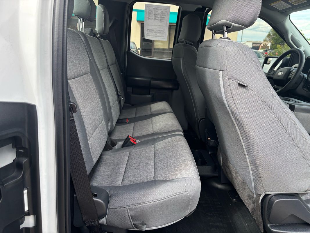 2022 Ford F-150 XL photo 12