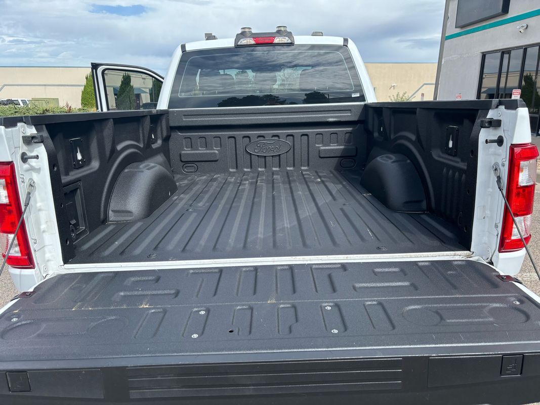 2022 Ford F-150 XL photo 17