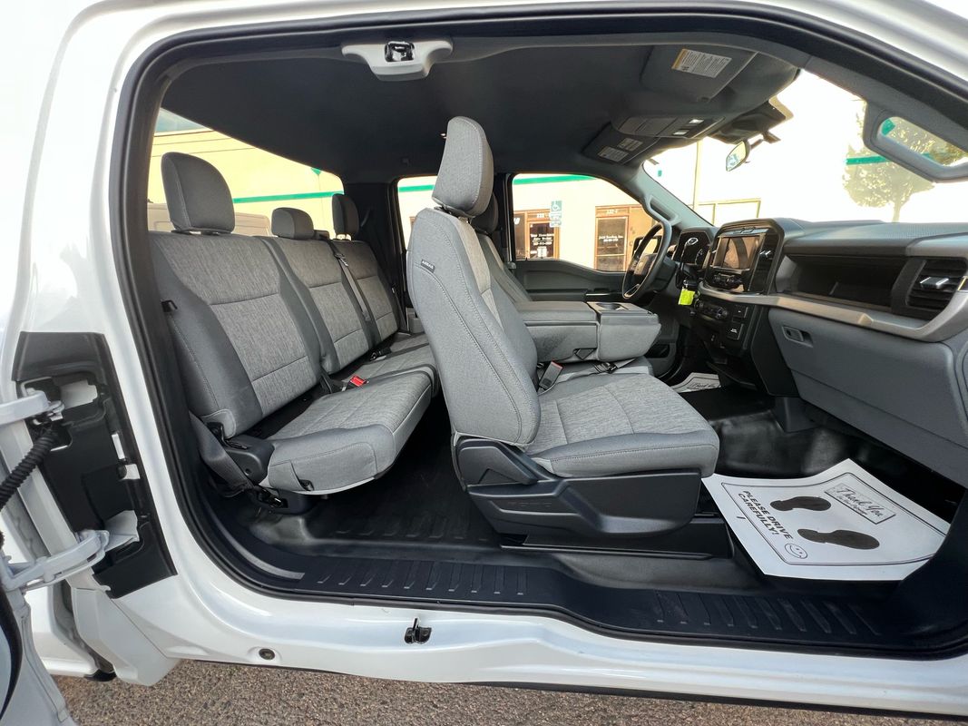 2022 Ford F-150 XL photo 14