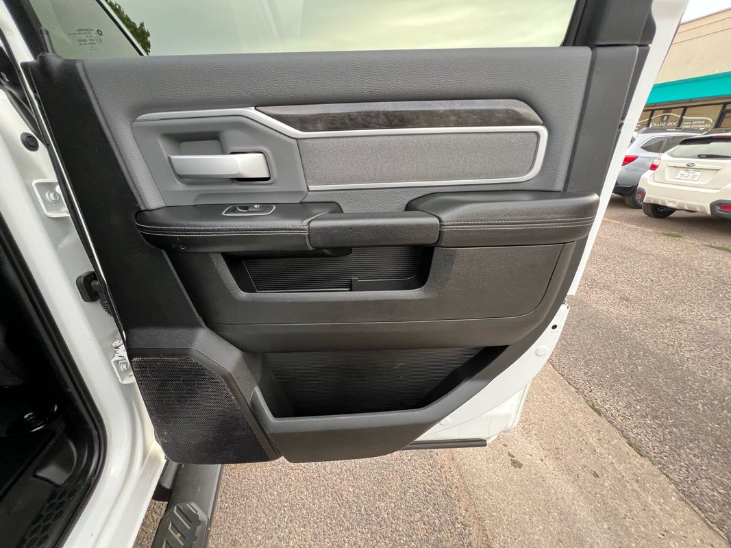 2023 Ram 2500 Big Horn photo 12