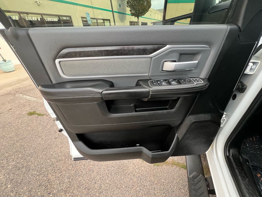 2023 Ram 2500 Big Horn photo 17