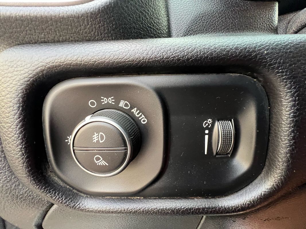 2023 Ram 2500 Big Horn photo 31