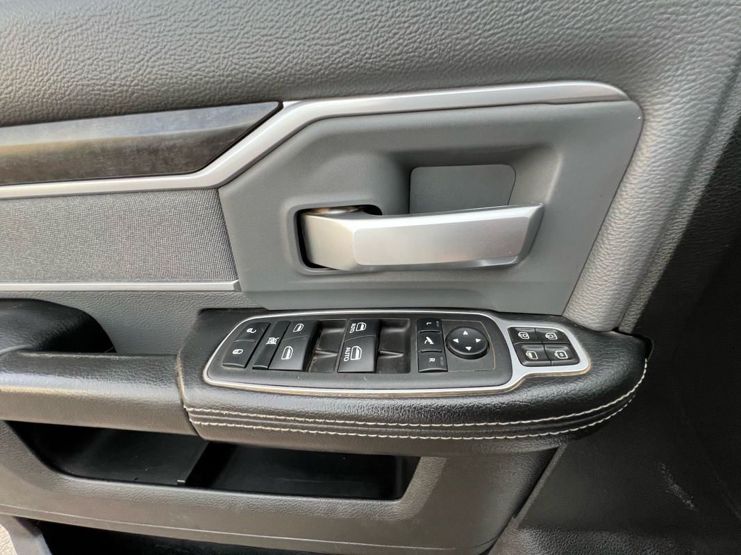 2023 Ram 2500 Big Horn photo 32