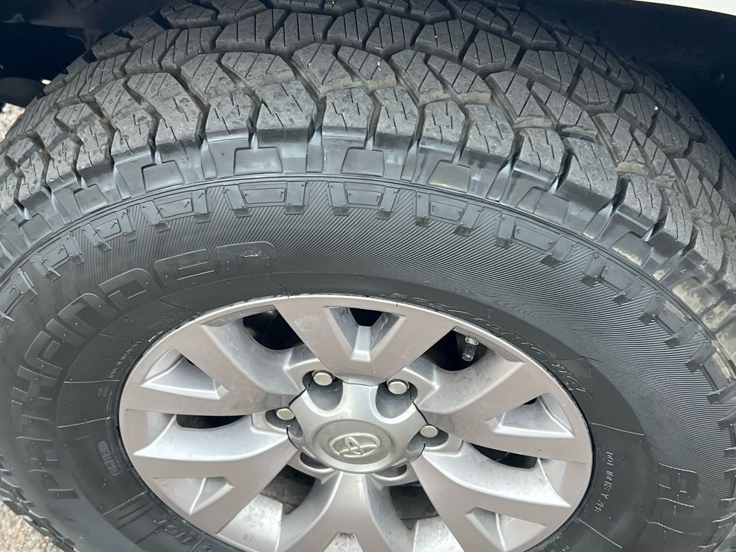 2018 Toyota Tacoma SR5 Access Cab 4x4 V6 photo 9