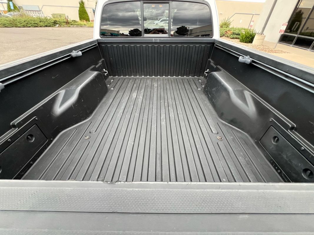 2018 Toyota Tacoma SR5 Access Cab 4x4 V6 photo 15