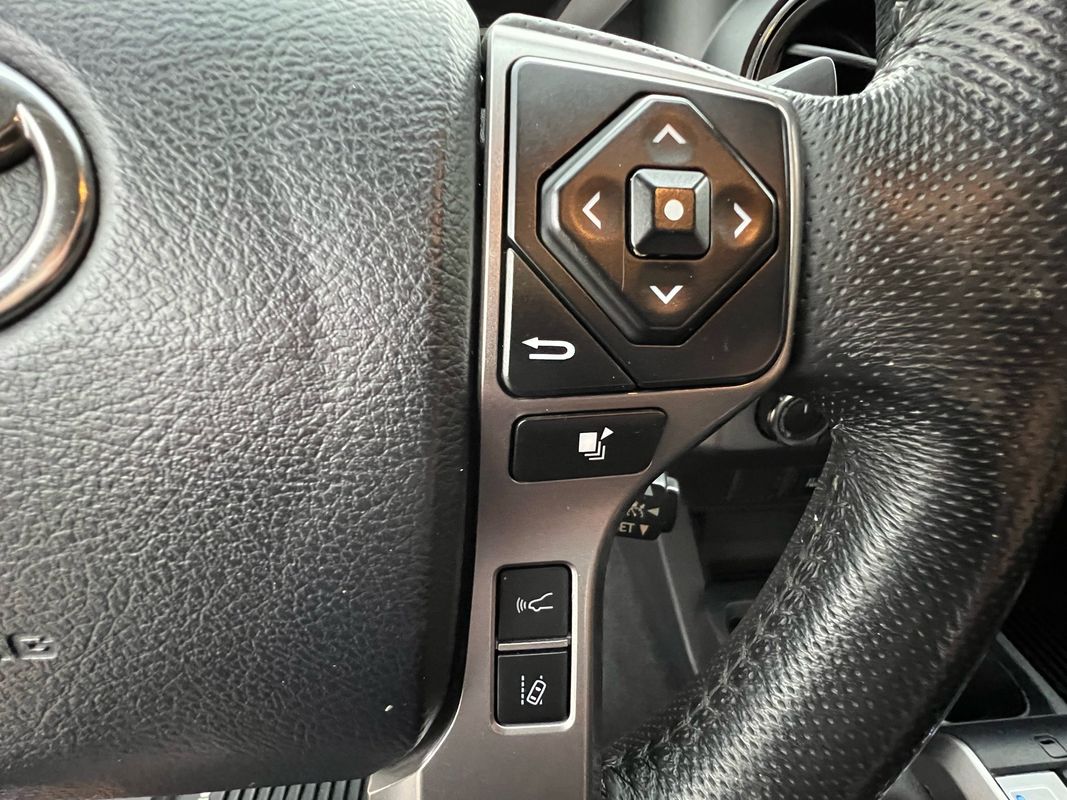 2018 Toyota Tacoma SR5 Access Cab 4x4 V6 photo 20