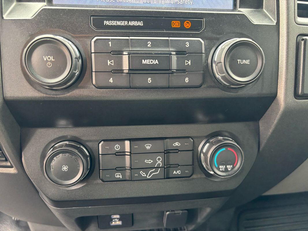 2021 Ford F-250 XL photo 22