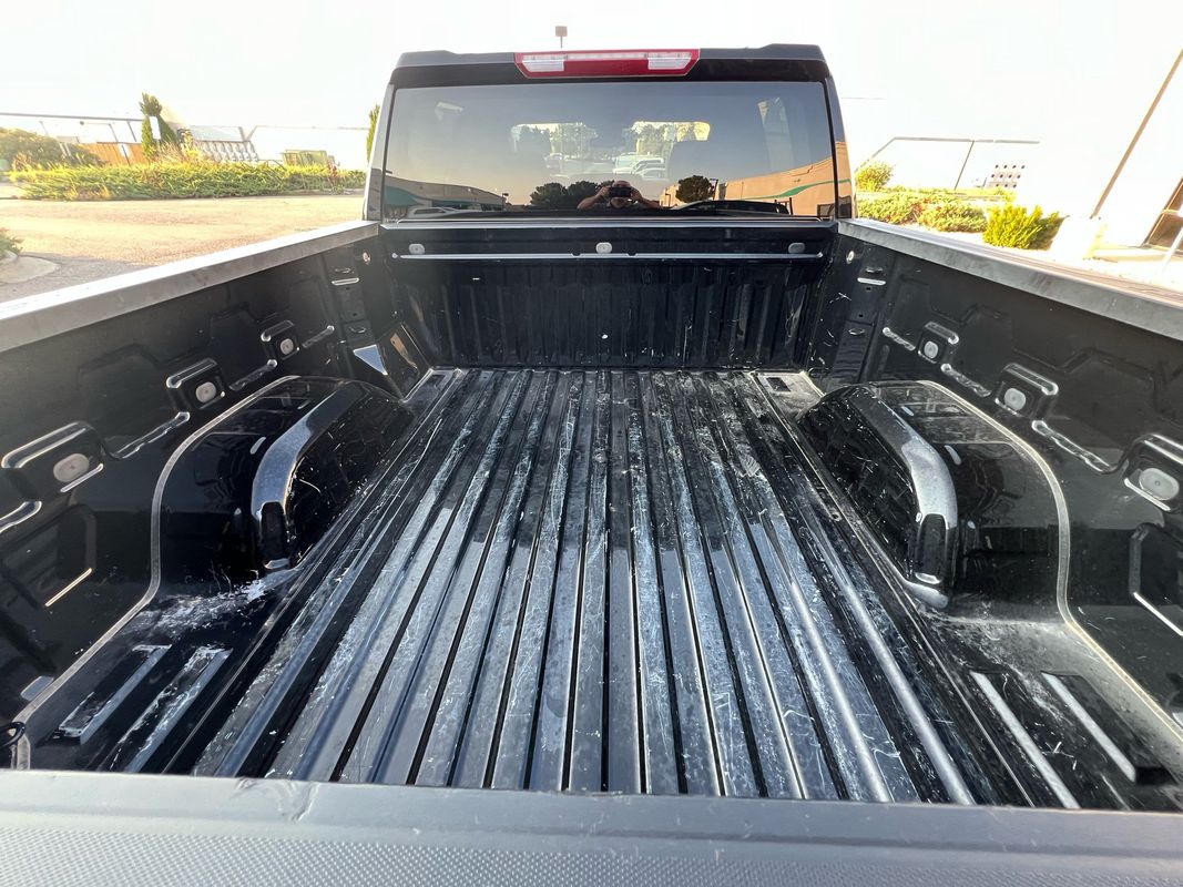 2023 Chevrolet Silverado 1500 Custom photo 13
