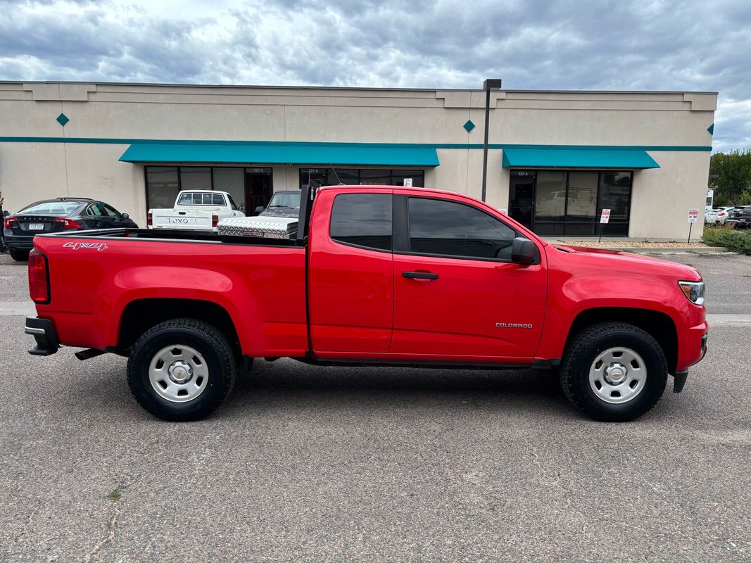 2020 Chevrolet Colorado Work Truck photo 2