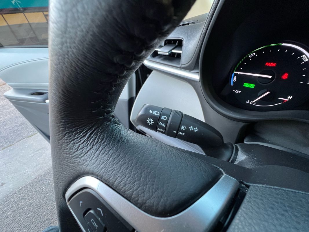 2021 Toyota Sienna XLE Hybrid photo 27