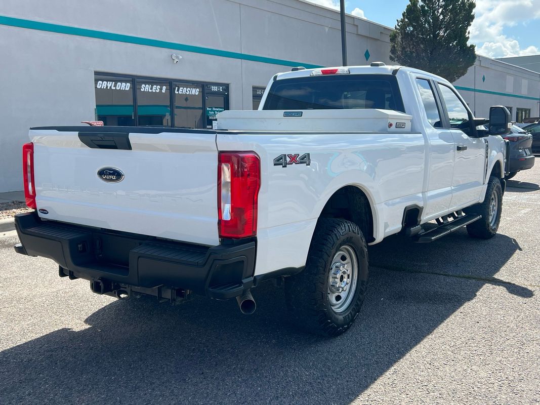 2023 Ford F-250 XL photo 2