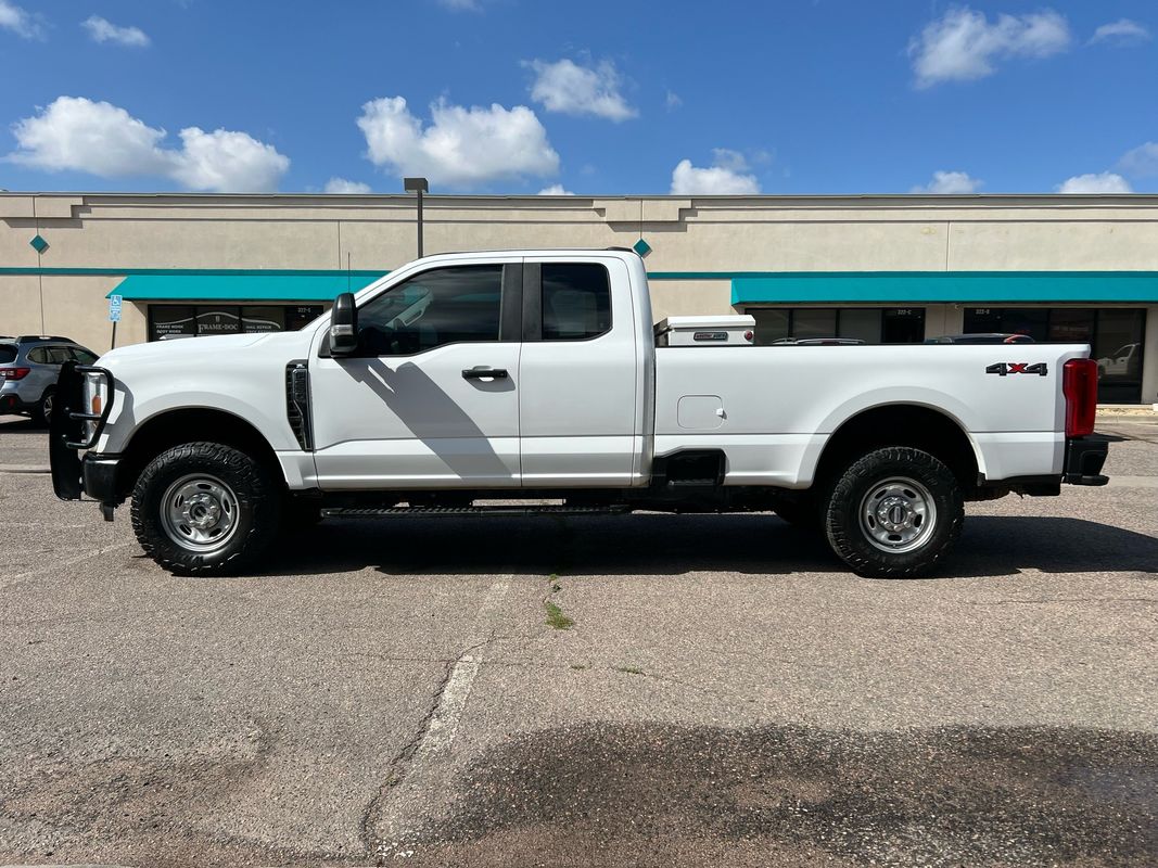 2023 Ford F-250 XL photo 5