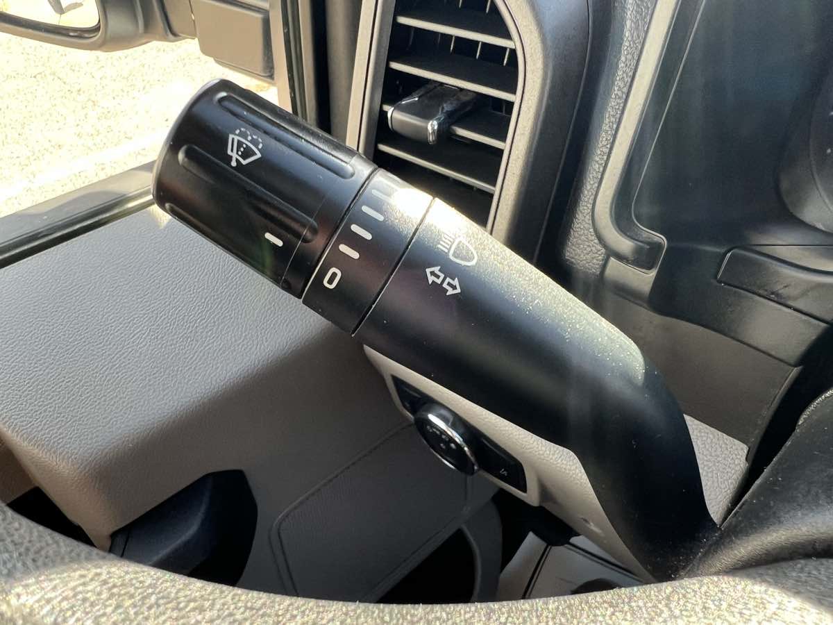 2019 Ford F-350 XL photo 21